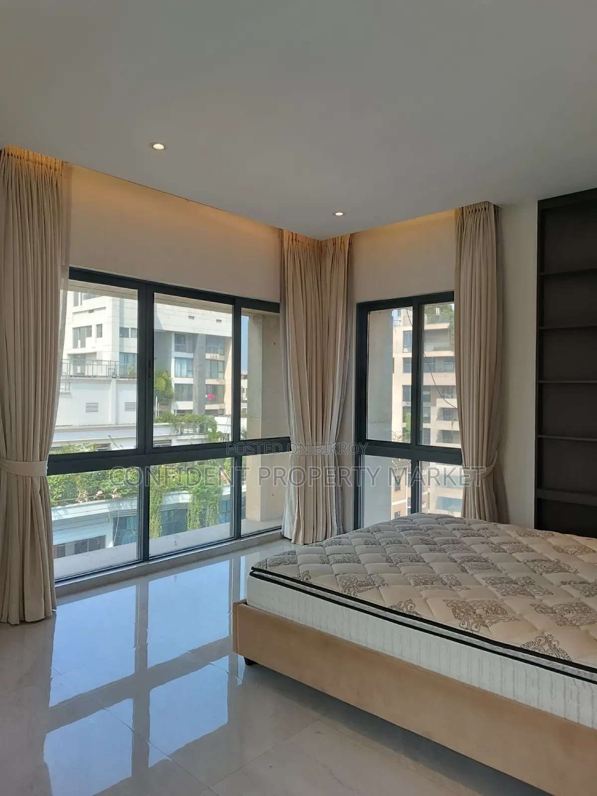 Furnished 4-Bedroom Apartment in Baridhara for rent