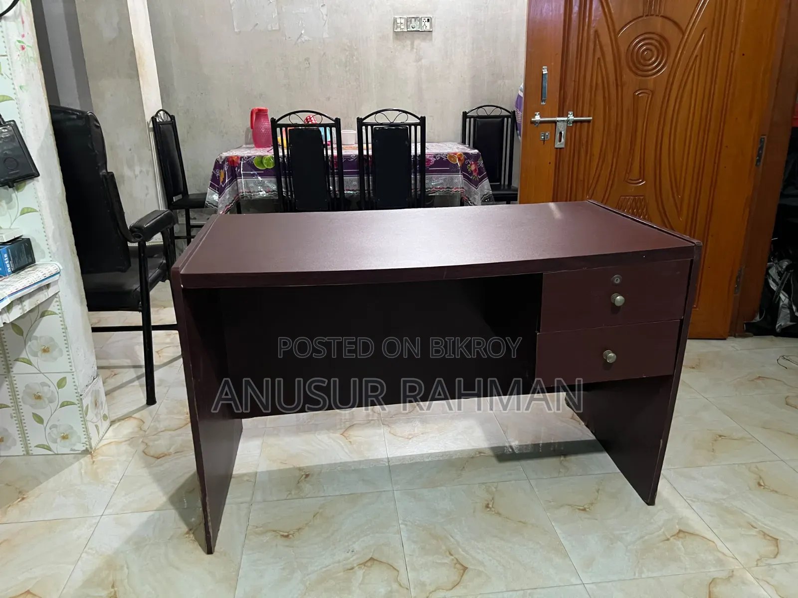 এটি অনেক উন্নতমানের টেবিল টাকার প্রয়োজন ছিল তাই সেল দিয়ে দিচ্ছি