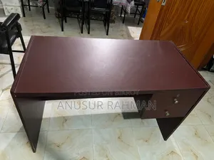 এটি অনেক উন্নতমানের টেবিল টাকার প্রয়োজন ছিল তাই সেল দিয়ে দিচ্ছি