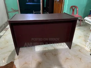 এটি অনেক উন্নতমানের টেবিল টাকার প্রয়োজন ছিল তাই সেল দিয়ে দিচ্ছি