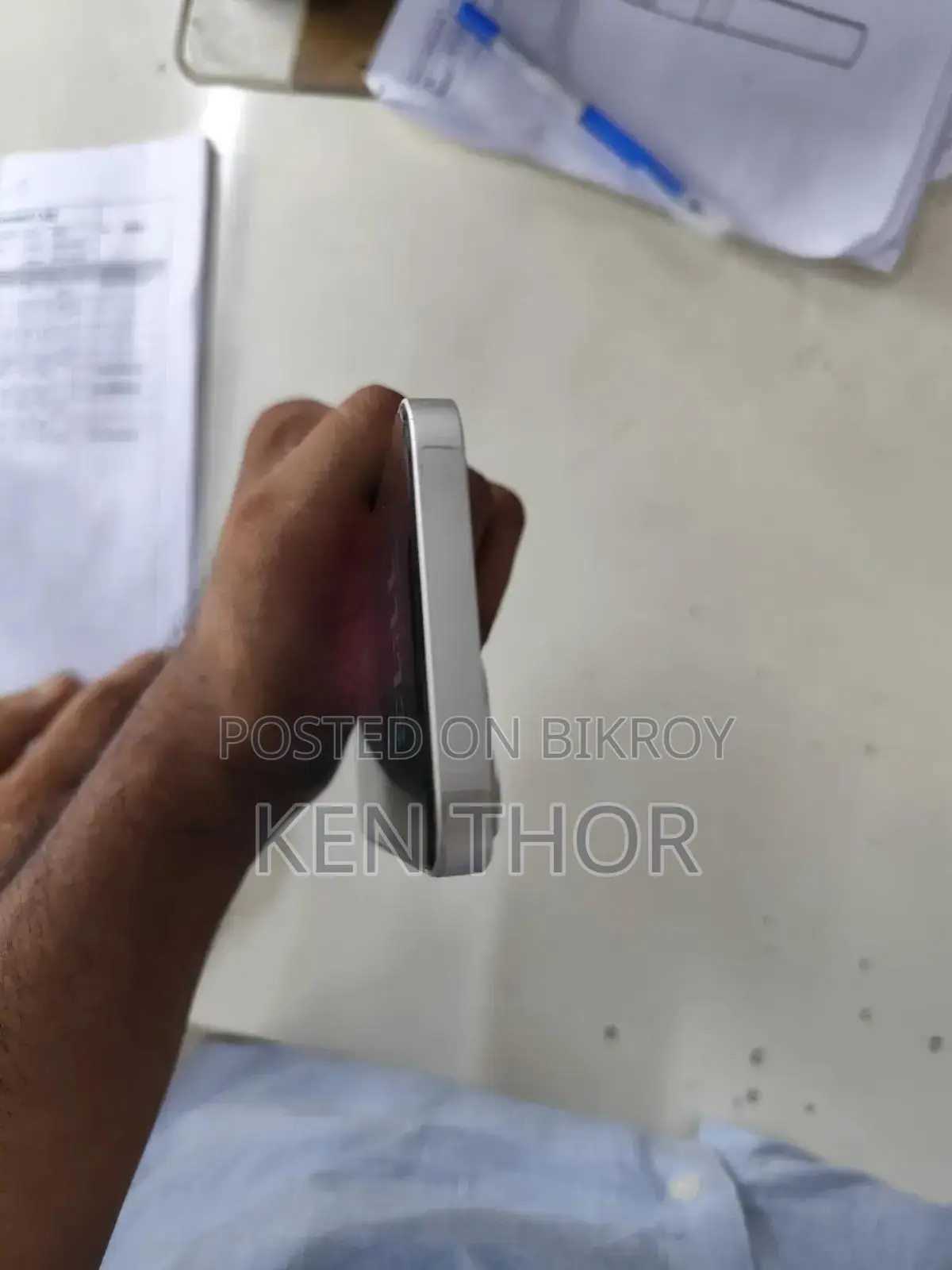 অ্যাপল আইফোন ১৩ ১২৮ জিবি হোয়াইট