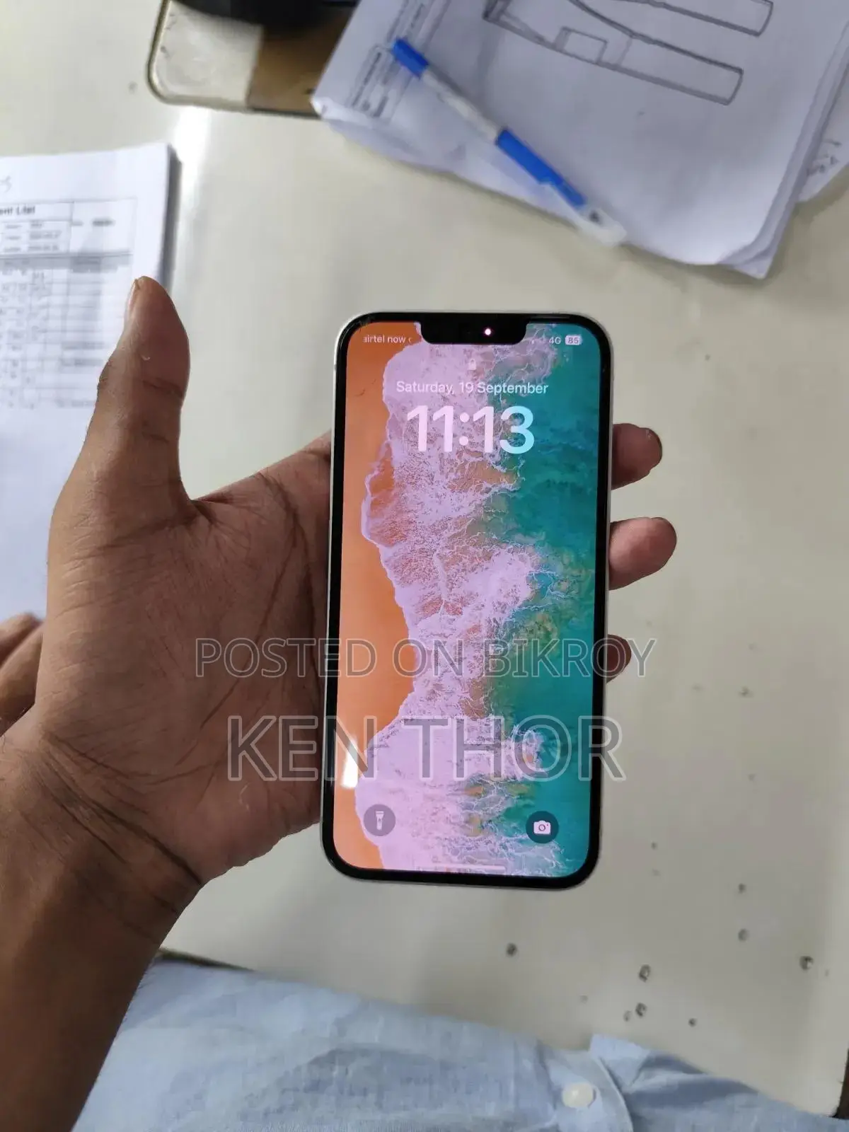 অ্যাপল আইফোন ১৩ ১২৮ জিবি হোয়াইট