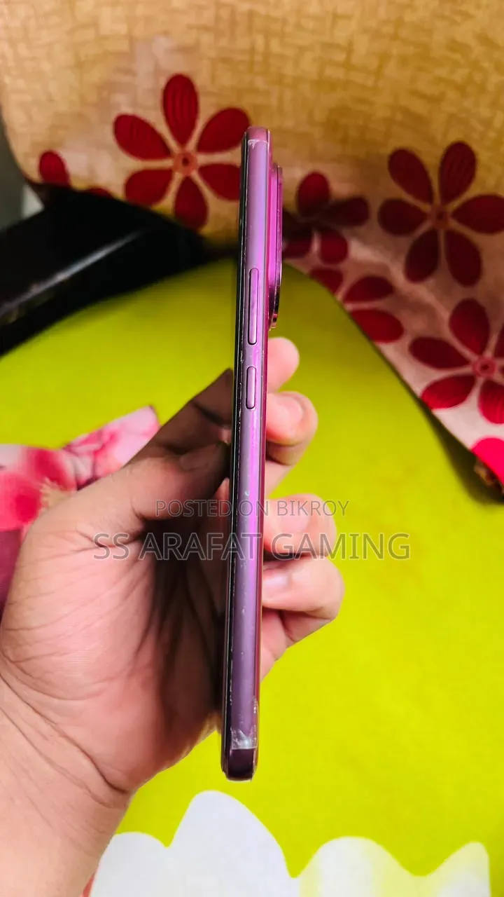 ভিভো ভি৬০ই ২৫৬ জিবি