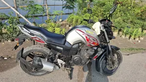 ইয়ামাহা এফজেড ২০১০ গ্রে