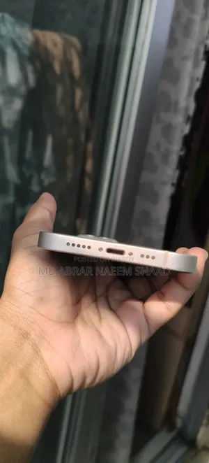 অ্যাপল আইফোন ১৩ ১২৮ জিবি সাদা