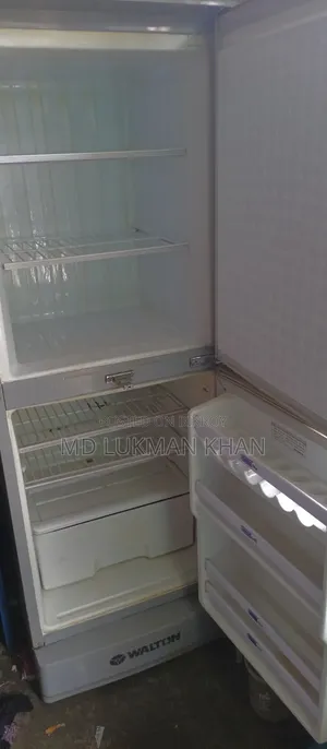 বাসায় ব্যাবহৃত রানিং ফ্রিজ