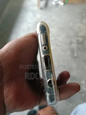 স্যামসাং গ্যালাক্সি এ২০ ৩২ জিবি কালো