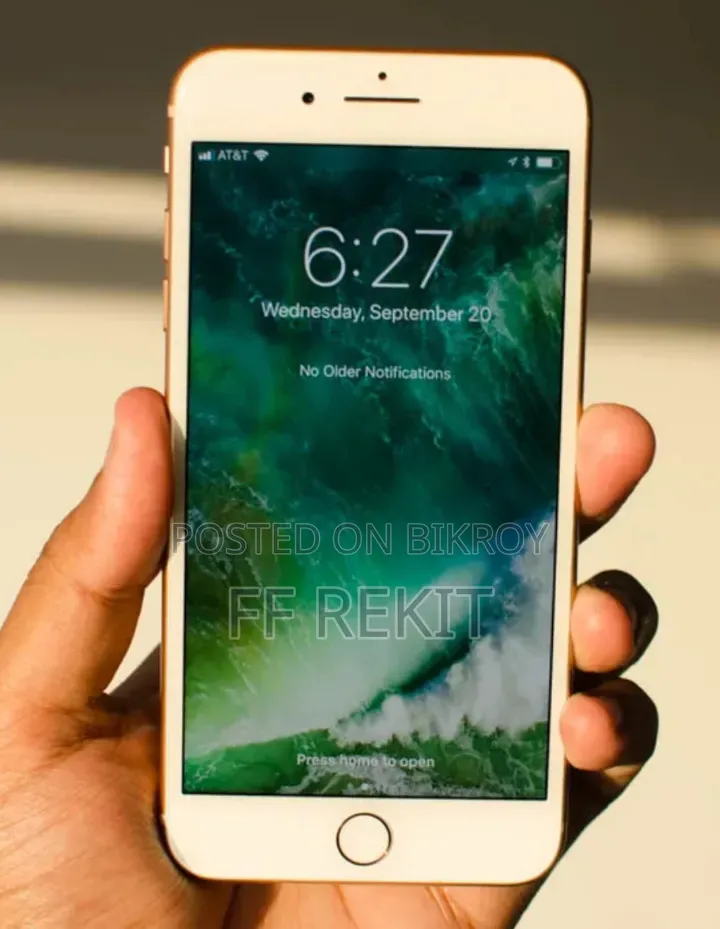 Apple iPhone 8 64 GB Gold