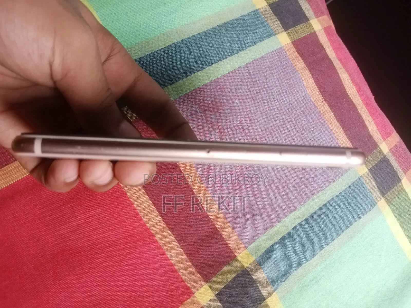 Apple iPhone 8 64 GB Gold