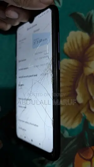 রিয়েলমি ৭ প্রো ১২৮ জিবি ব্ল্যাক