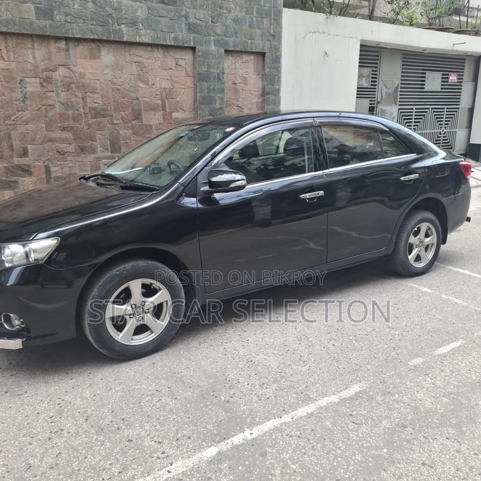 Toyota Allion 2011 Black
