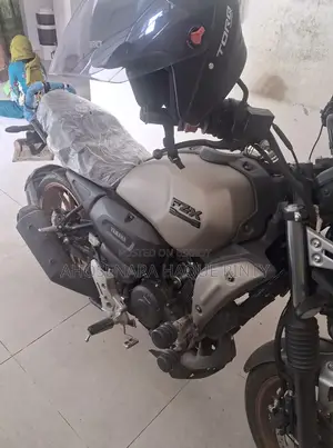 Yamaha FZ-X 2025