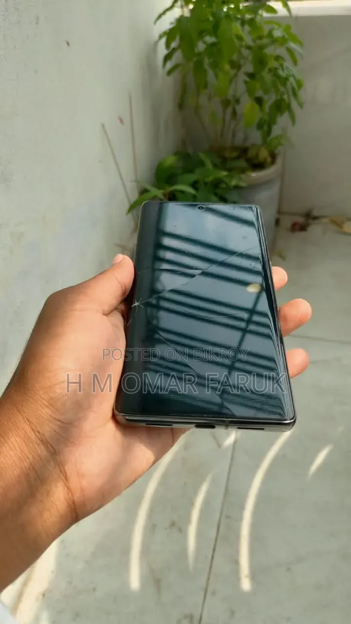 গুগল পিক্সেল ৭ প্রো ১২৮ জিবি ব্ল্যাক