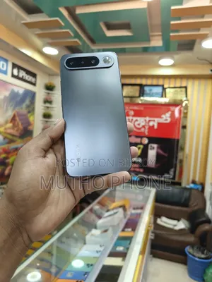 রিয়েলমি ১৬ ২৫৬ জিবি ব্ল্যাক