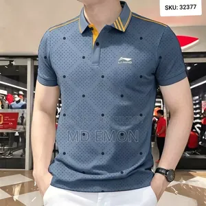 পোলো টি-শার্ট বিক্রয়ের জন্য