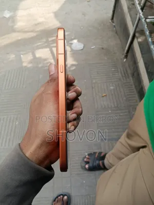 ইনফিনিক্স নোট ৬০ প্রো ২৫৬ জিবি গোল্ড