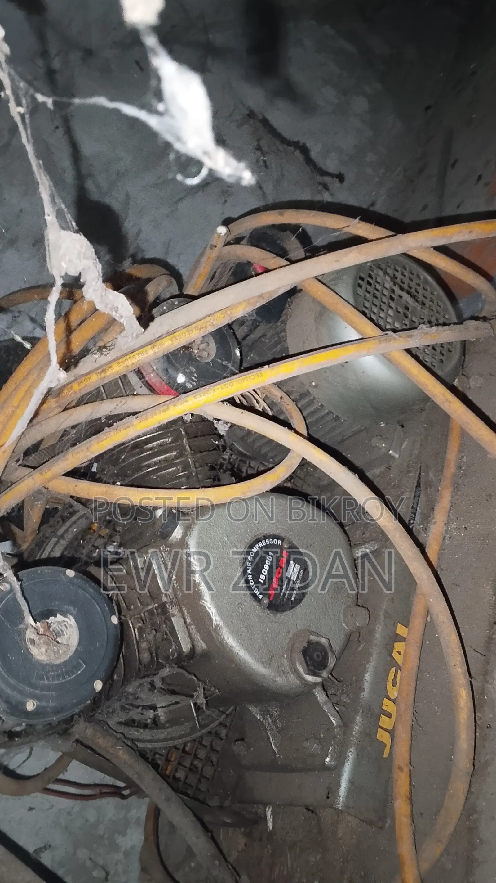 এয়ার কম্প্রেসর মোটর বিক্রয়ের জন্য