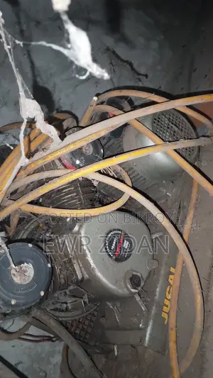 এয়ার কম্প্রেসর মোটর বিক্রয়ের জন্য