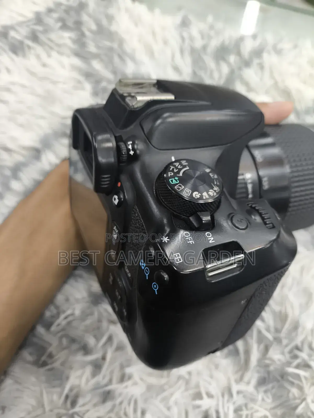 Canon 1300d With Zoom Lens