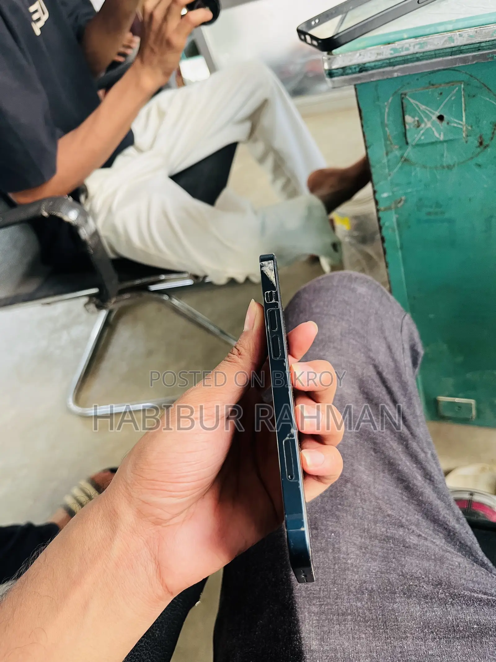 অ্যাপল আইফোন ১৩ ১২৮ জিবি নীল