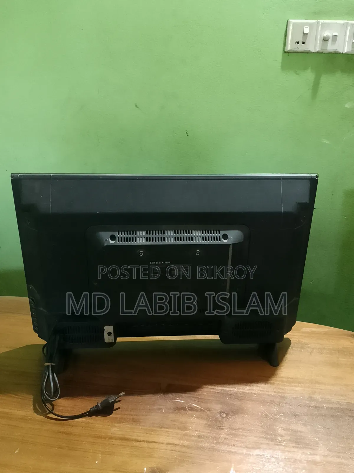 এলইডি টিভি / টেলিভিশন