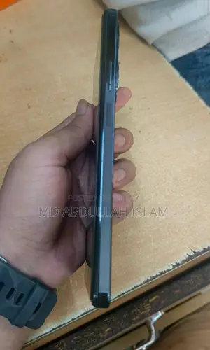 ইনফিনিক্স হট ৪০ ১২৮ জিবি ব্ল্যাক