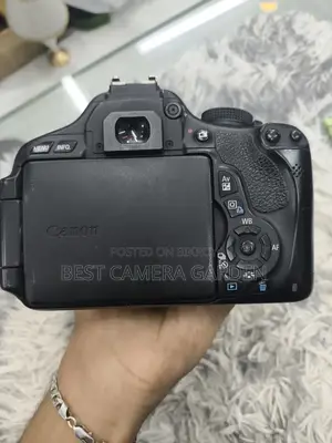 Canon 600D With Zoom Lens