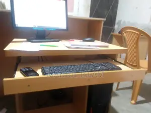 Desktop Computer Gigabyte 4GB Intel Core i3 SSD 256GB