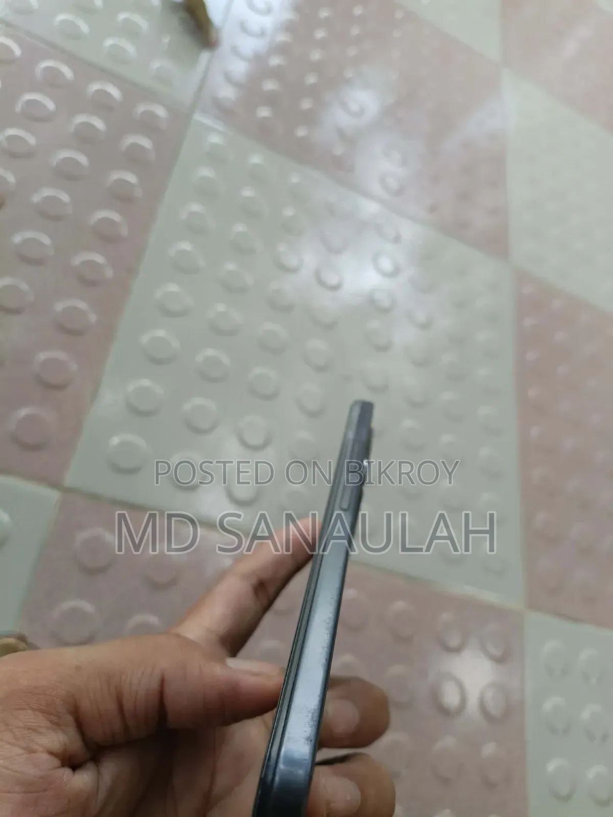 iQOO Z9x 128 GB Black