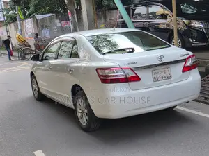 Toyota Premio 2014 Pearl