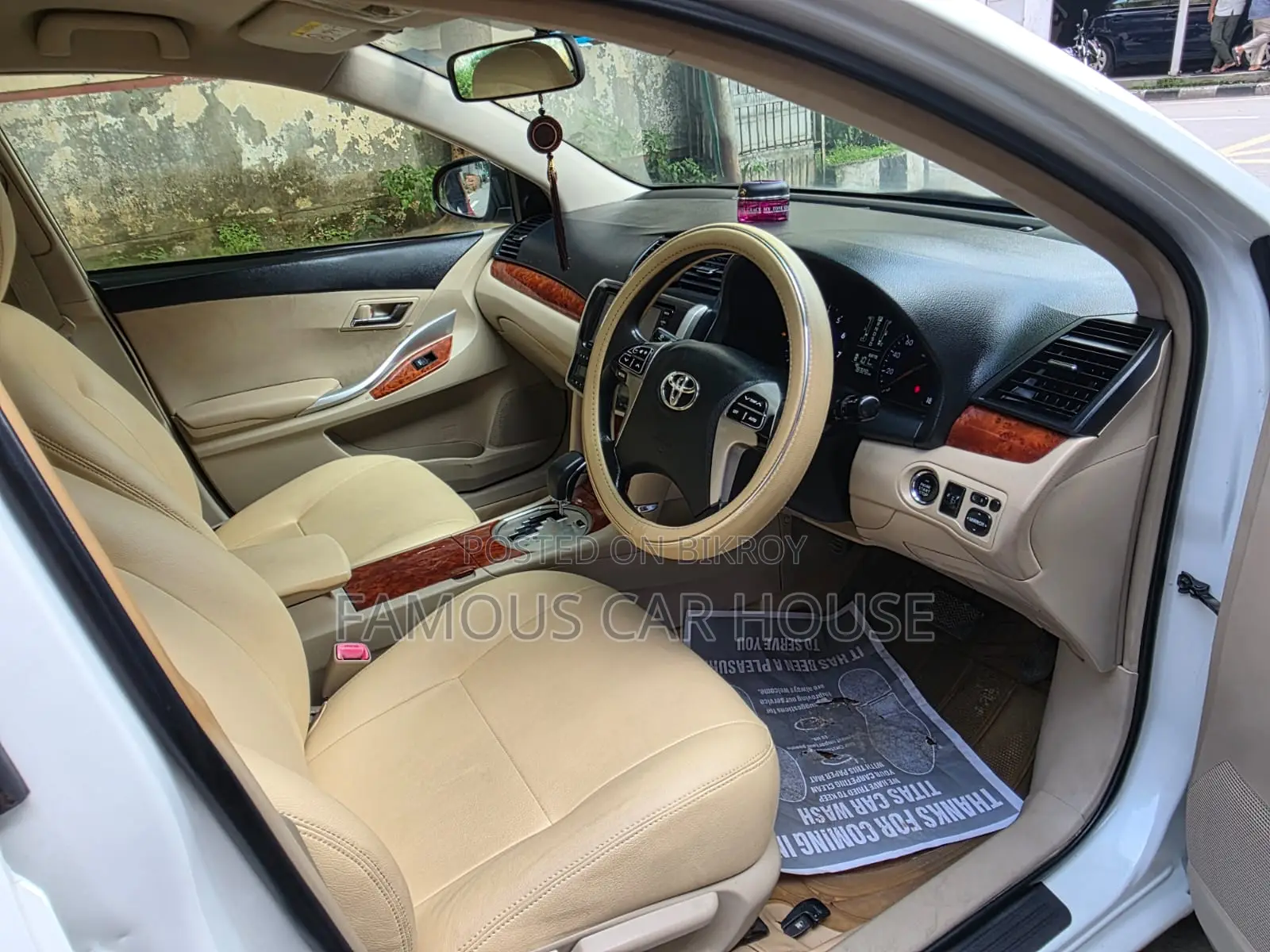 Toyota Premio 2014 Pearl
