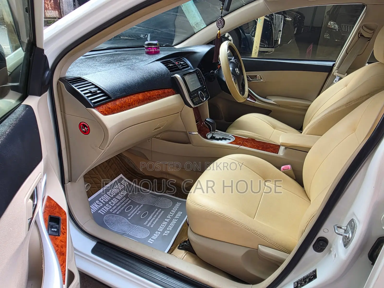 Toyota Premio 2014 Pearl