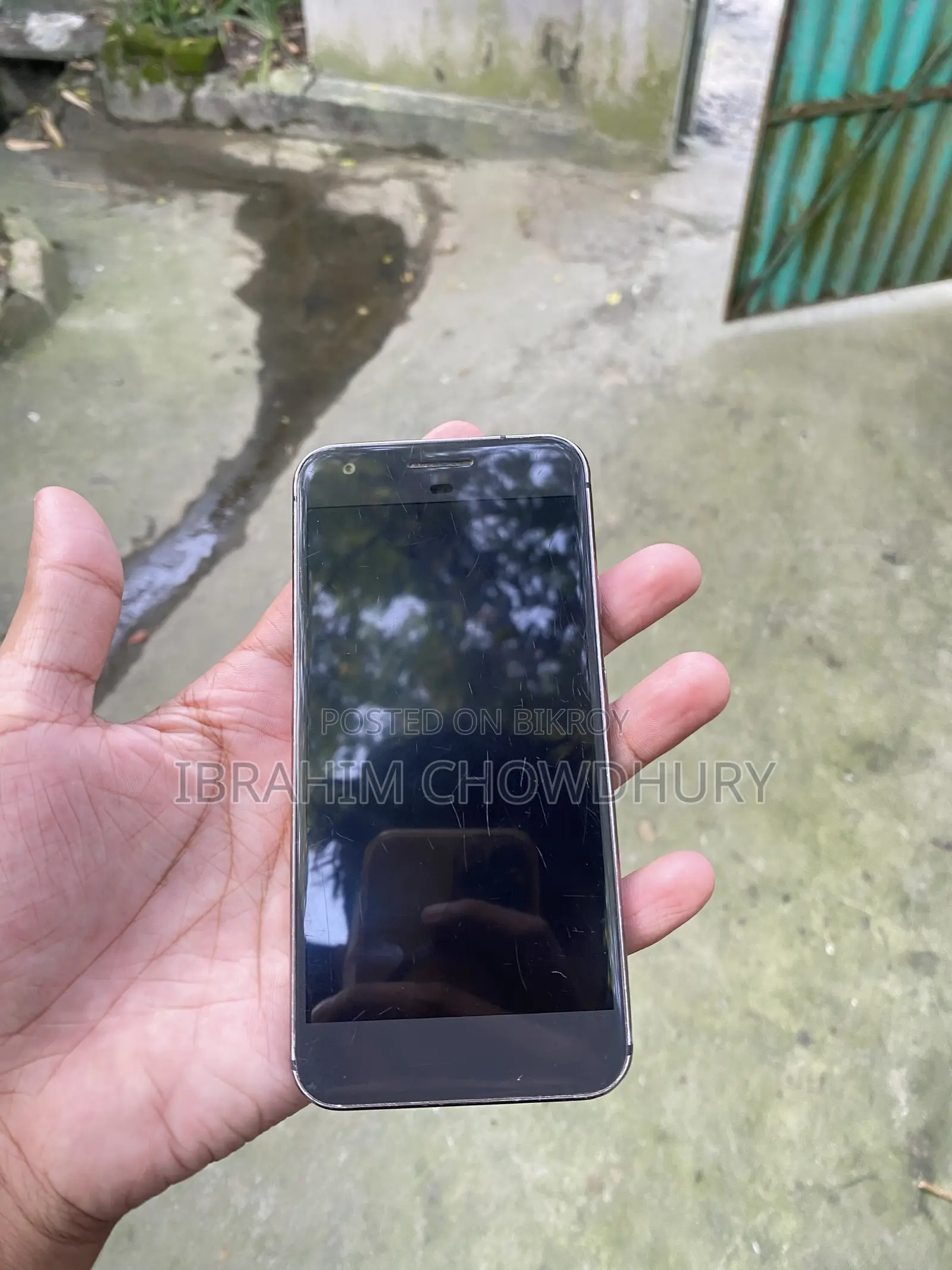 গুগল পিক্সেল এক্সএল ৩২ জিবি ব্ল্যাক