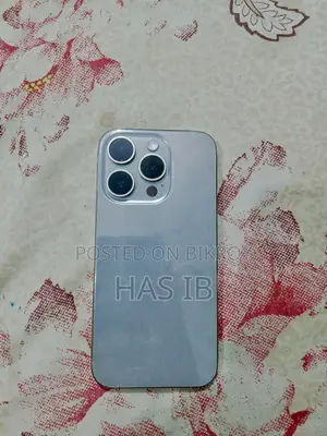 Apple iPhone 15 Pro 128 GB Silver