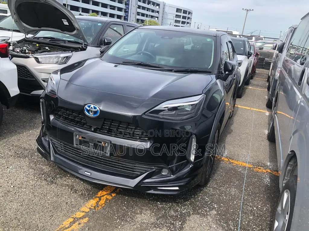 Toyota Yaris Cross 2021 Black