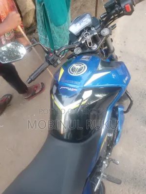 হিরো থ্রিলার ১৬০আর ২০২১ নীল