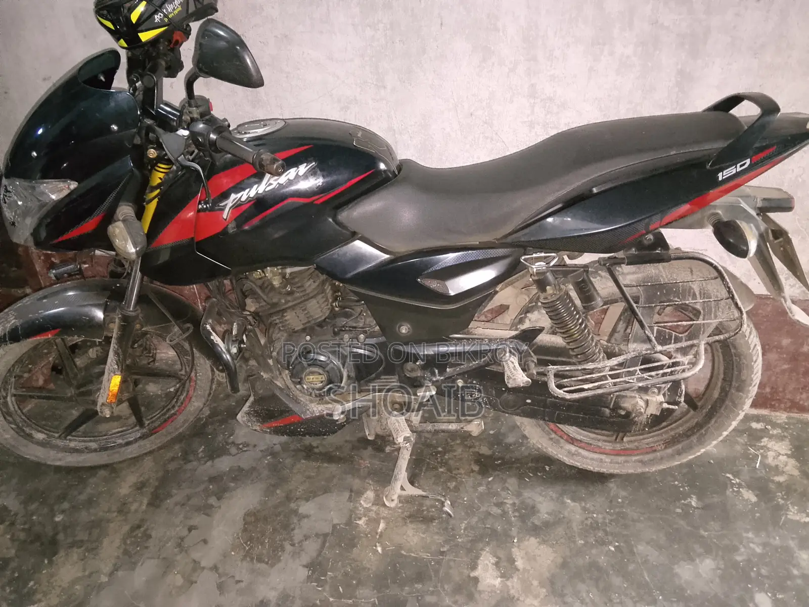 বাজাজ পালসার ১৫০ ২০২২ ব্ল্যাক