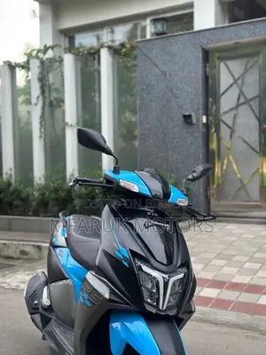 টিভিএস ২০২৩ নীল