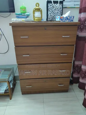 Wardrobe (Partex)