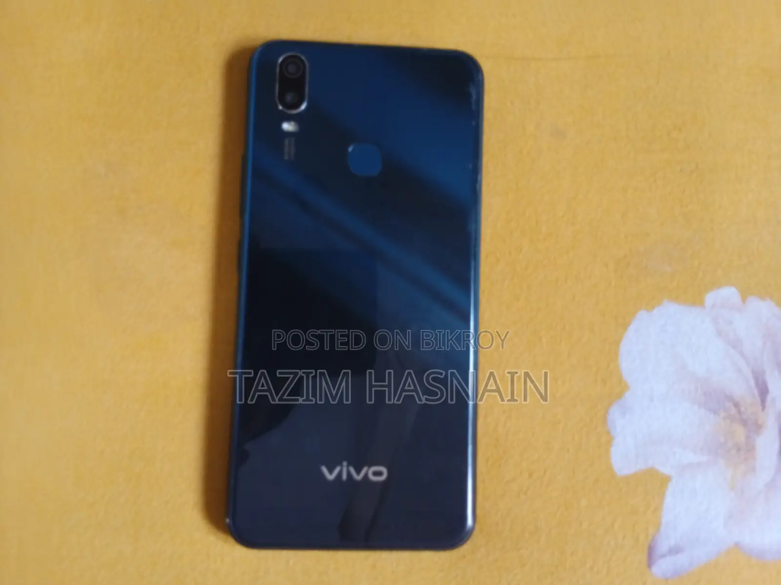 Vivo Y11 32 GB Blue