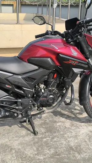 Honda X-Blade 160 2020 Red