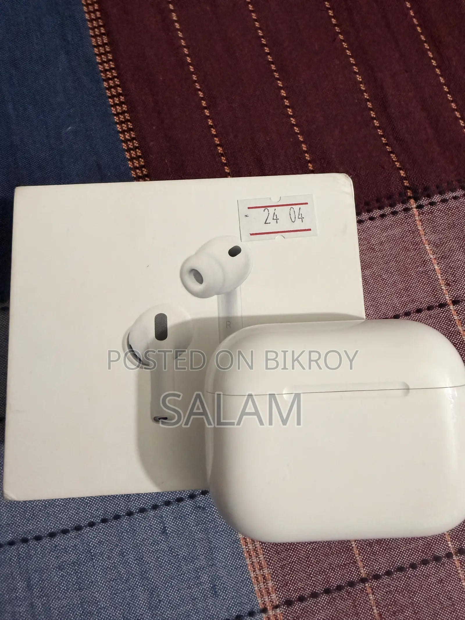 Apple AirPods Pro 3 100% Original for Sale