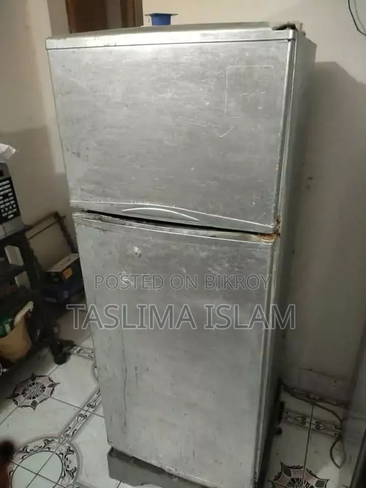 Medium Fridge