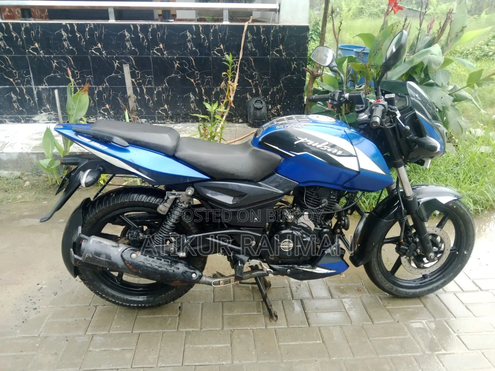 বাজাজ পালসার ১৫০ ২০২৩ ব্লু