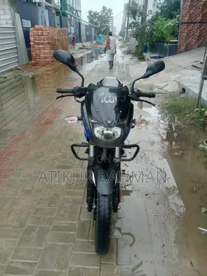 বাজাজ পালসার ১৫০ ২০২৩ ব্লু