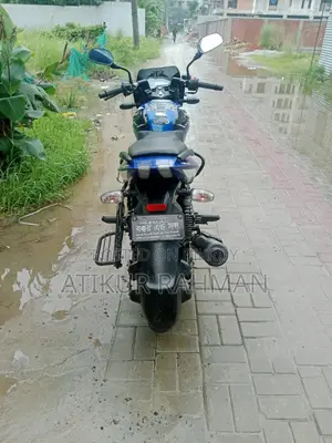 বাজাজ পালসার ১৫০ ২০২৩ ব্লু