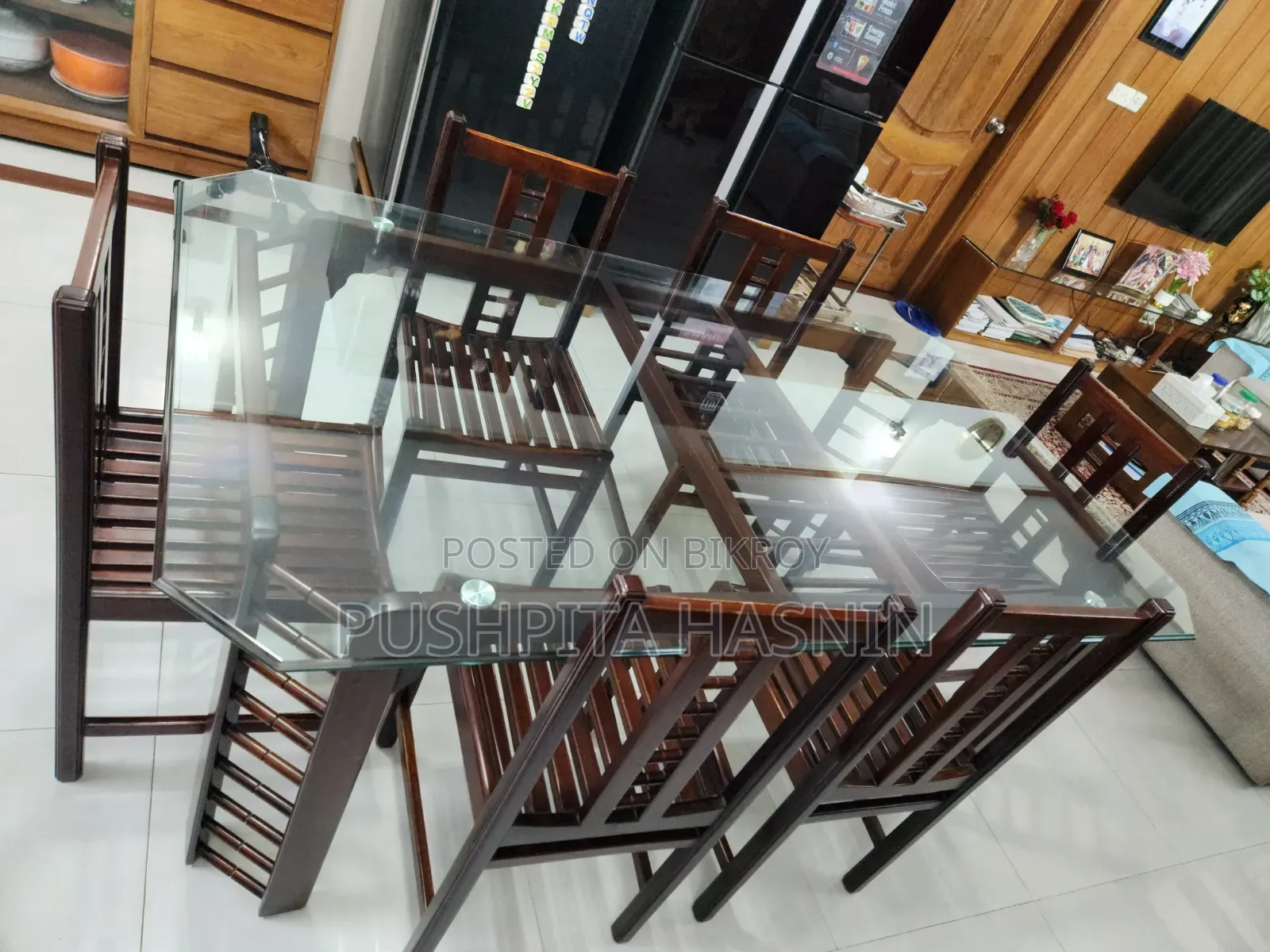 6 Seater Hatil Glass Top Dining Table