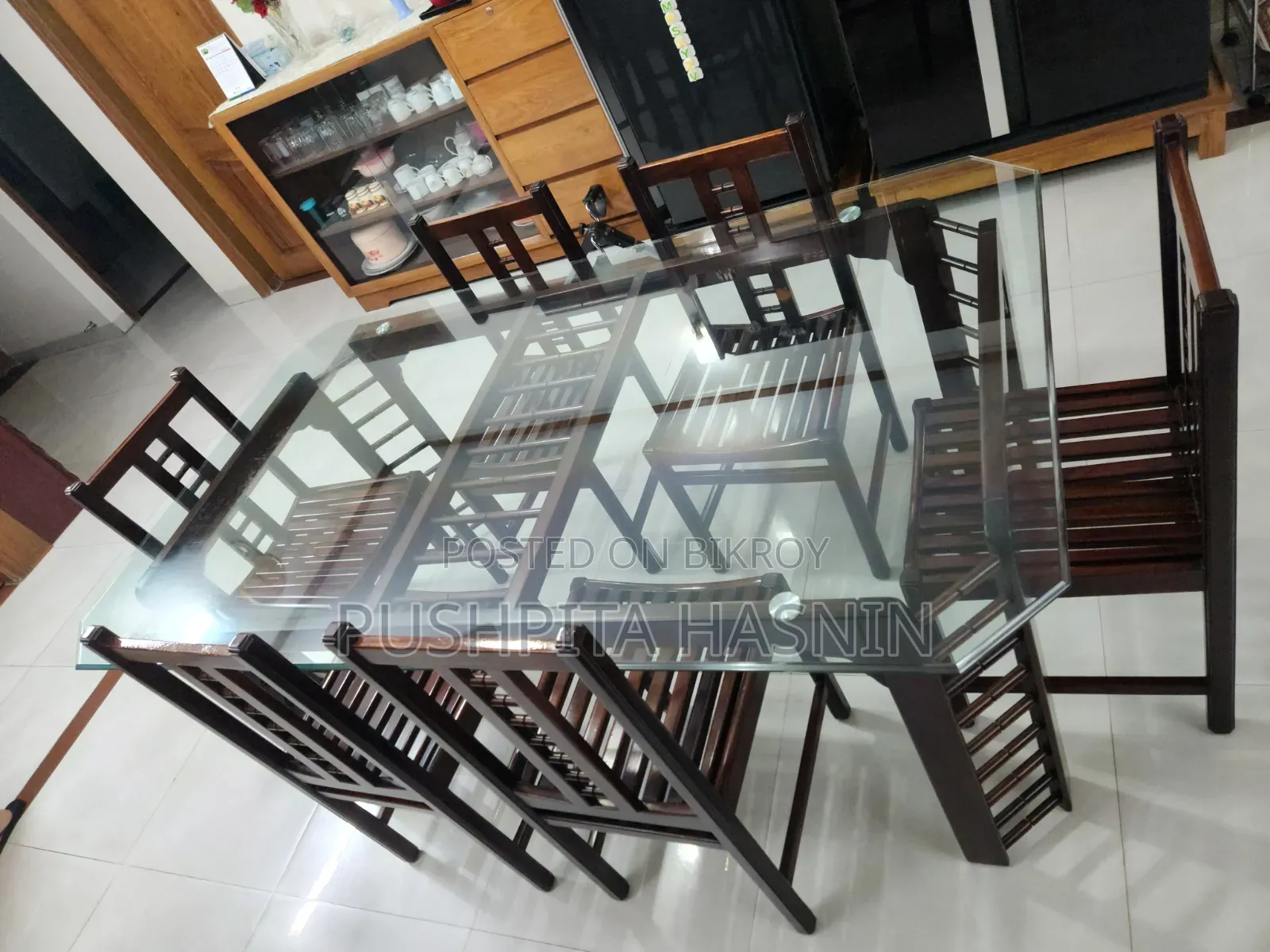 6 Seater Hatil Glass Top Dining Table