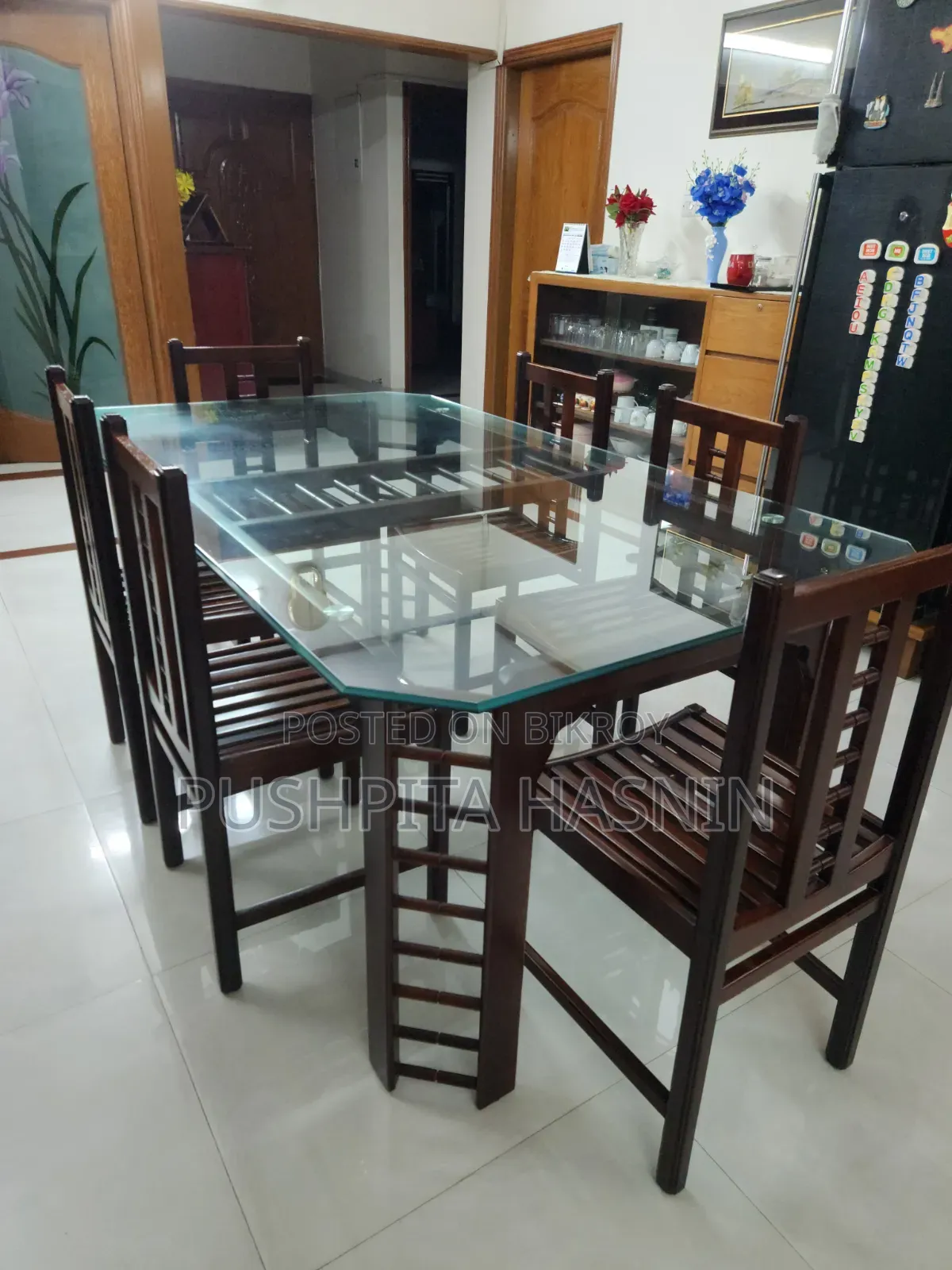 6 Seater Hatil Glass Top Dining Table