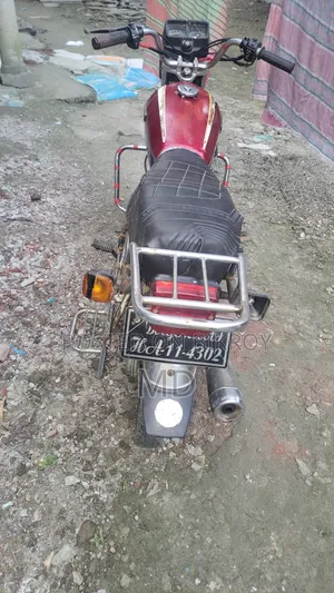 Dayun DY100-A 2010 Red